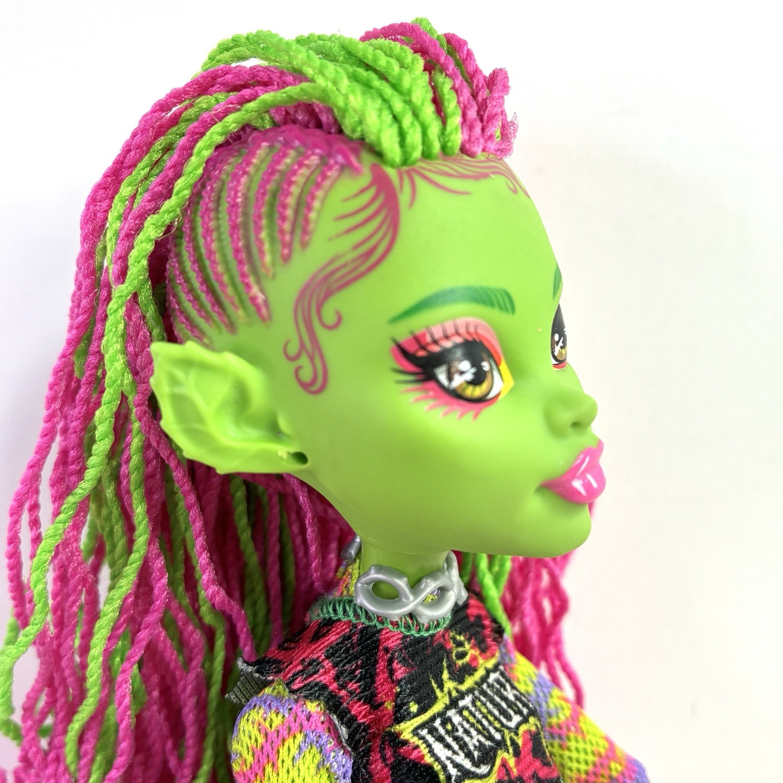 Monster High G3 Venus McFlytrap Core Fashion Doll with Accessories