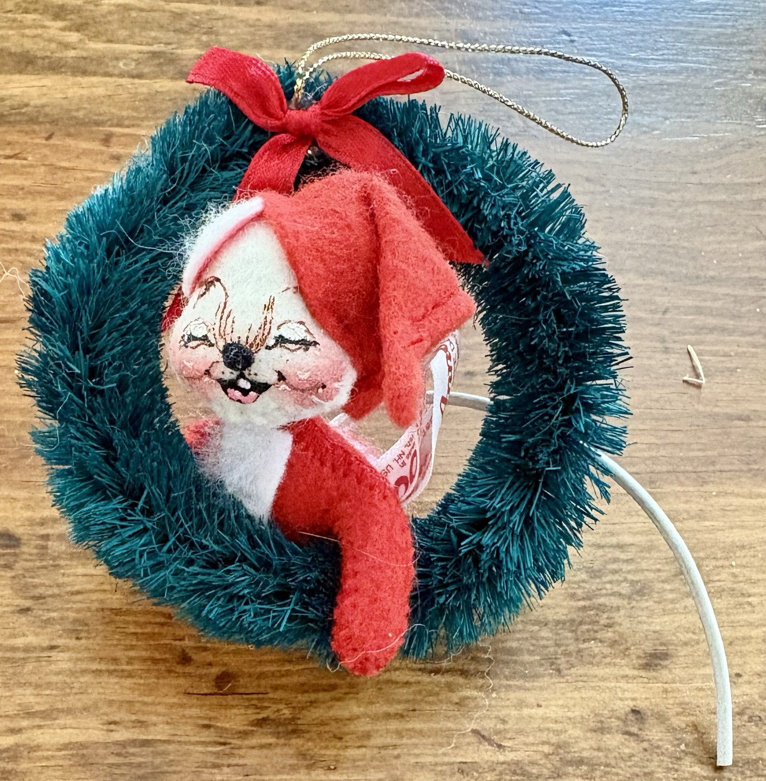 Vintage 2000 Annalee Christmas Ornament – Mouse In Wreath # 2 – Meredith NH