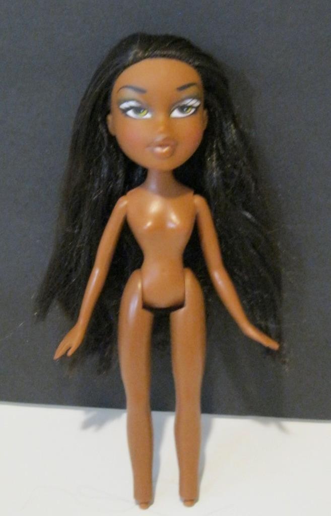 Minty 2002 Bratz 10″ Nude Black AA FLAUNT IT SASHA DOLL 1ST EDITION-soft hair