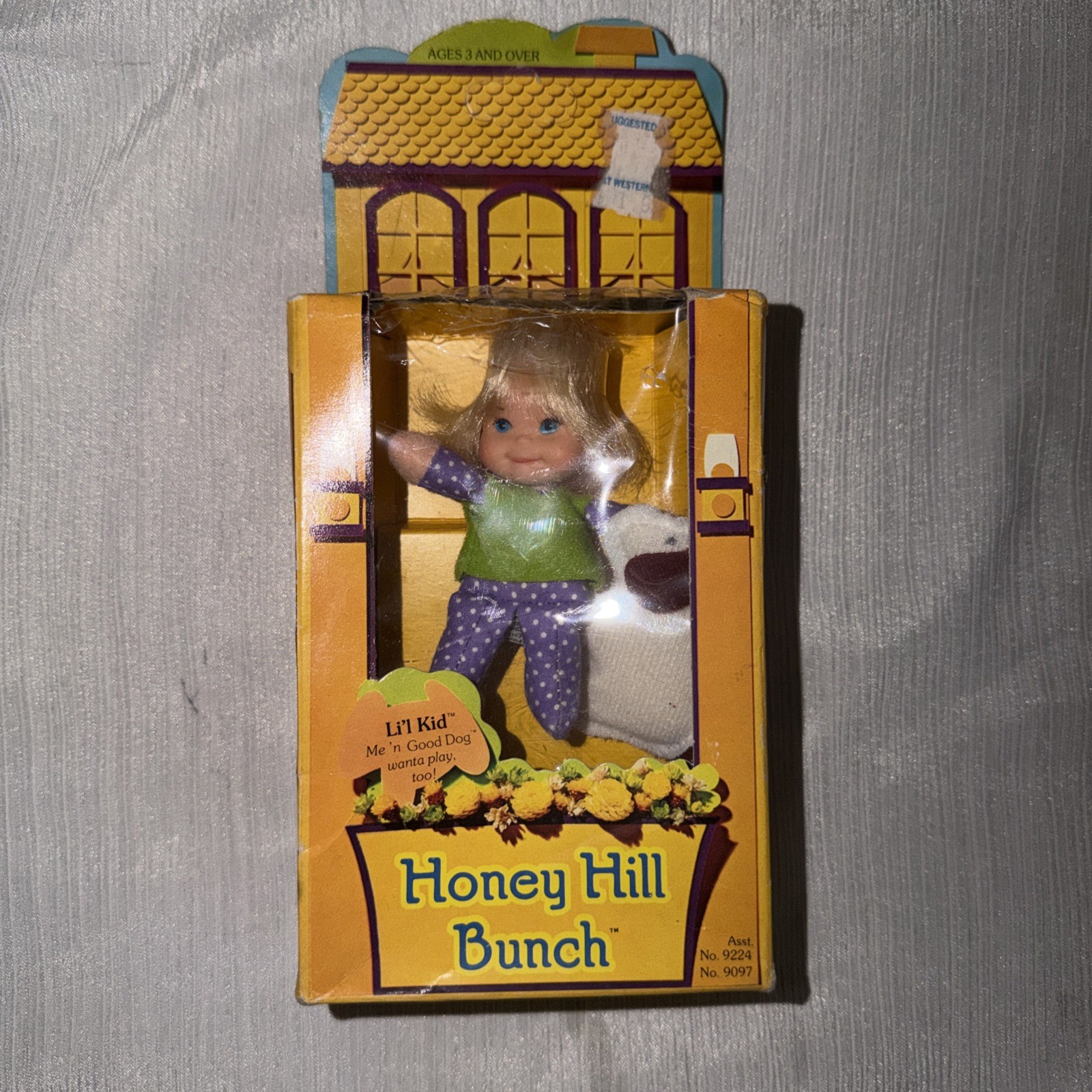 Mattel Honey Hill Bunch Li’l Kid Doll Vintage 1975, Dog Commemorative