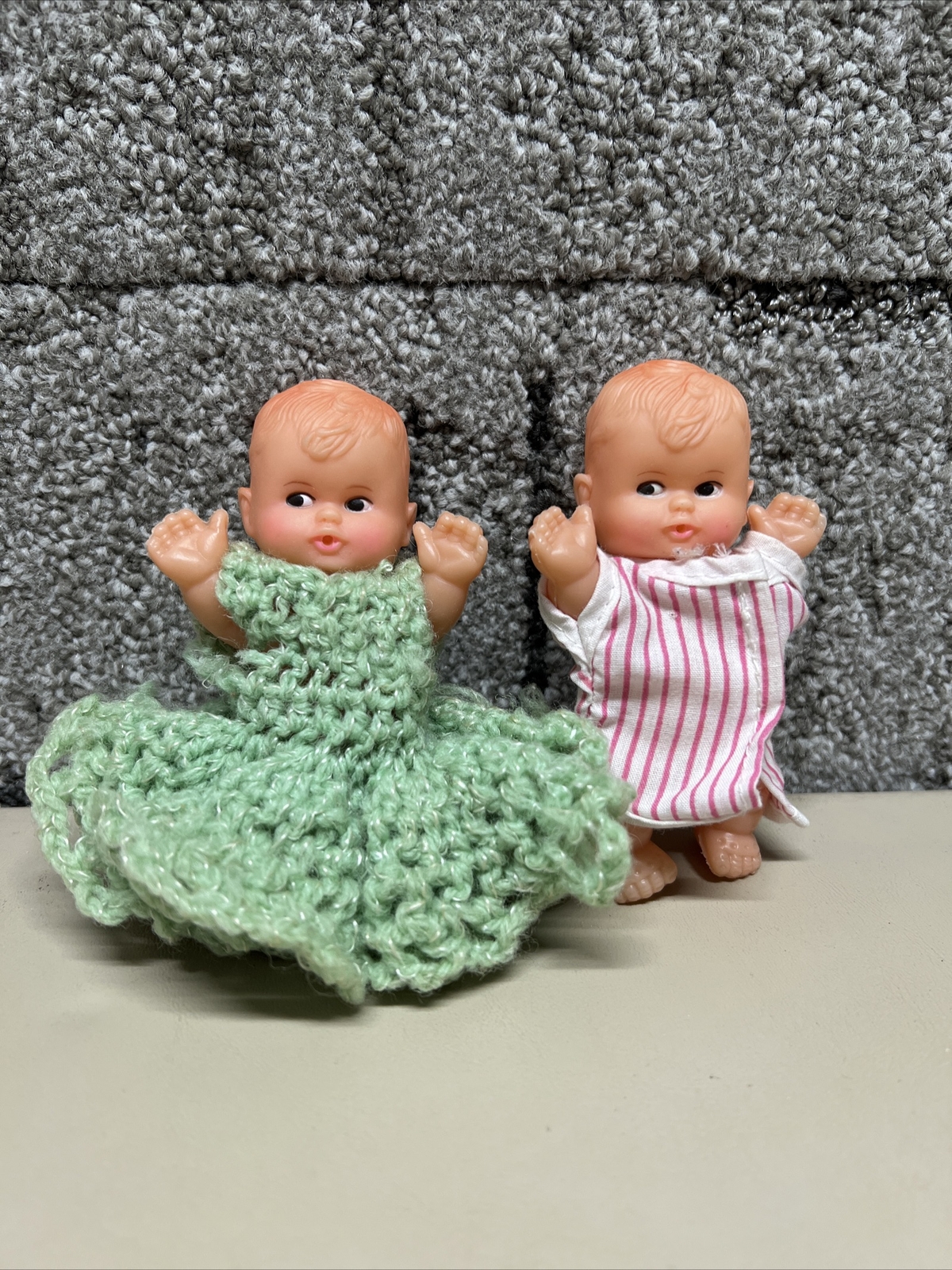 2 vintage baby dolls Sleepy Time Sweethearts Made in Hong Kong