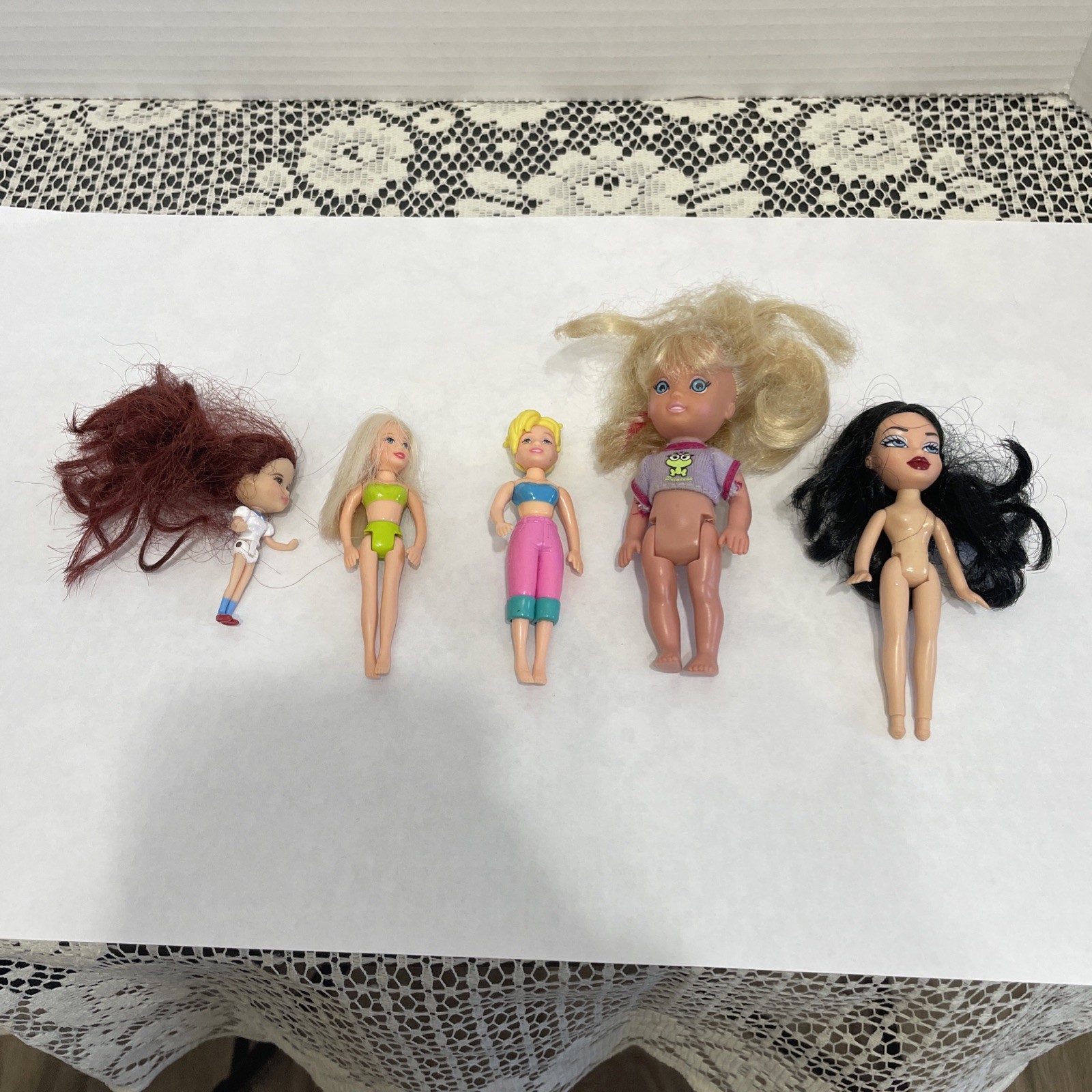 Assorted Mini Dolls Various Lot Of 5