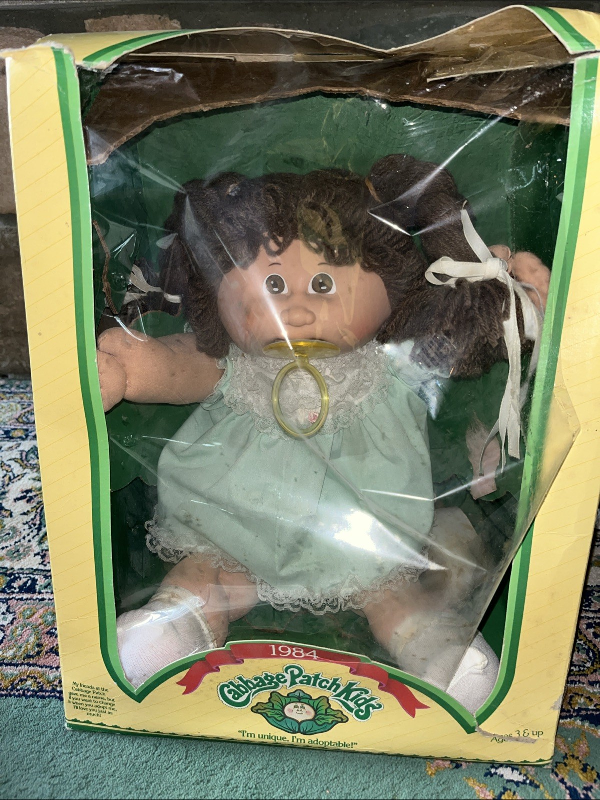VTG ‘84 Cabbage Patch Kids Pig Tail Yarn Hair GIRL Paci Signed Green Papers
