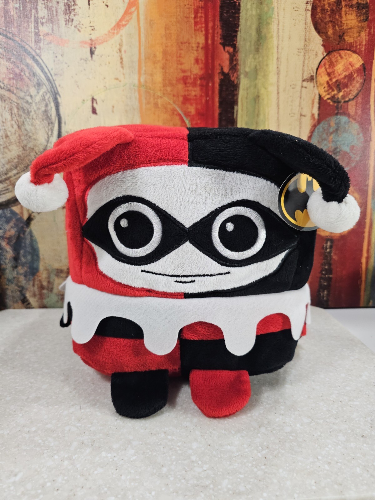 DC Comics Batman Harley Quinn LARGE Cube Stuffed Plush Six Flags Magic Mountain