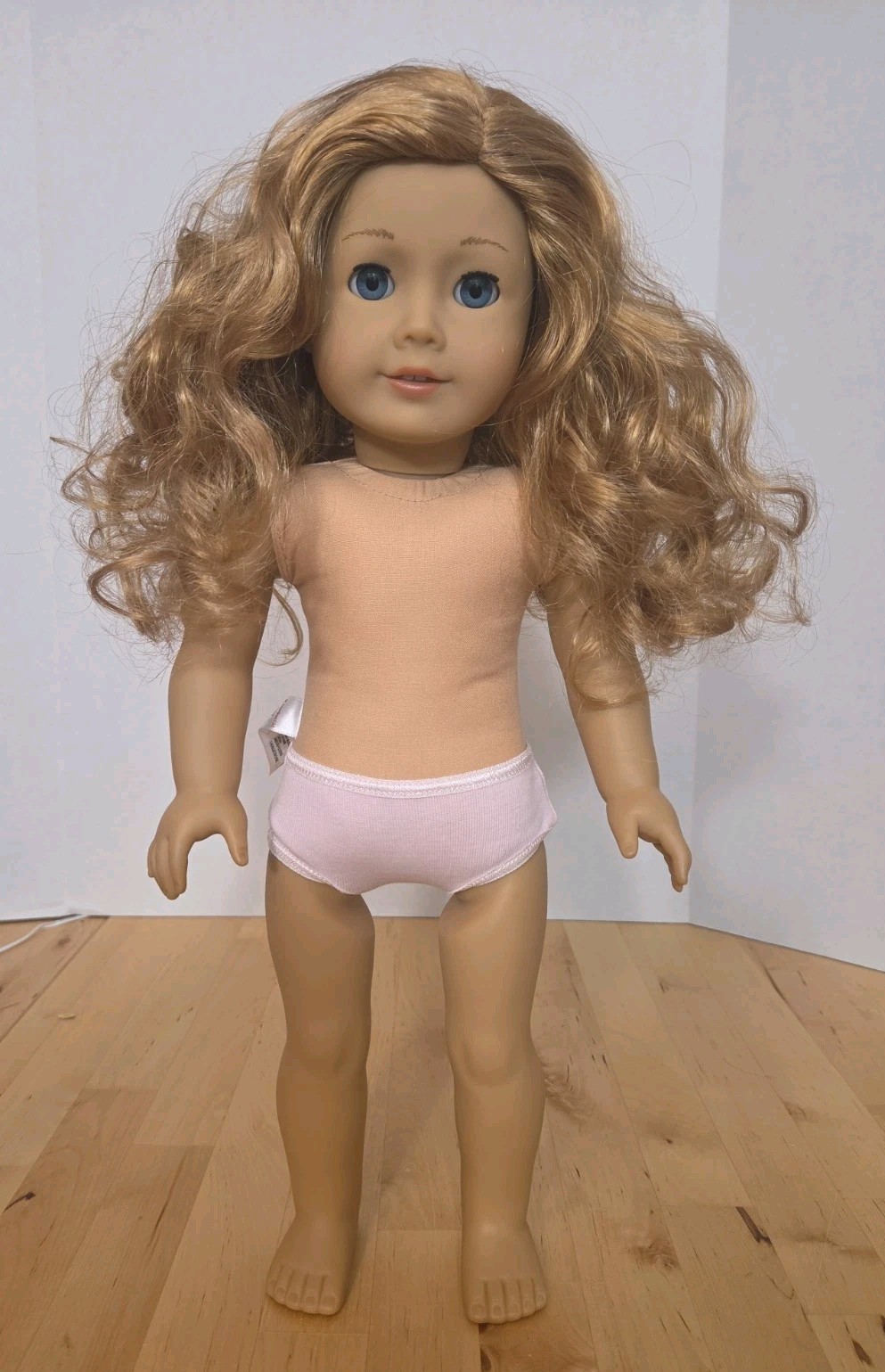 American Girl Doll JLY 33 Strawbrry Blonde Red Wavy/Curly Hair Blue Eyes Pierced