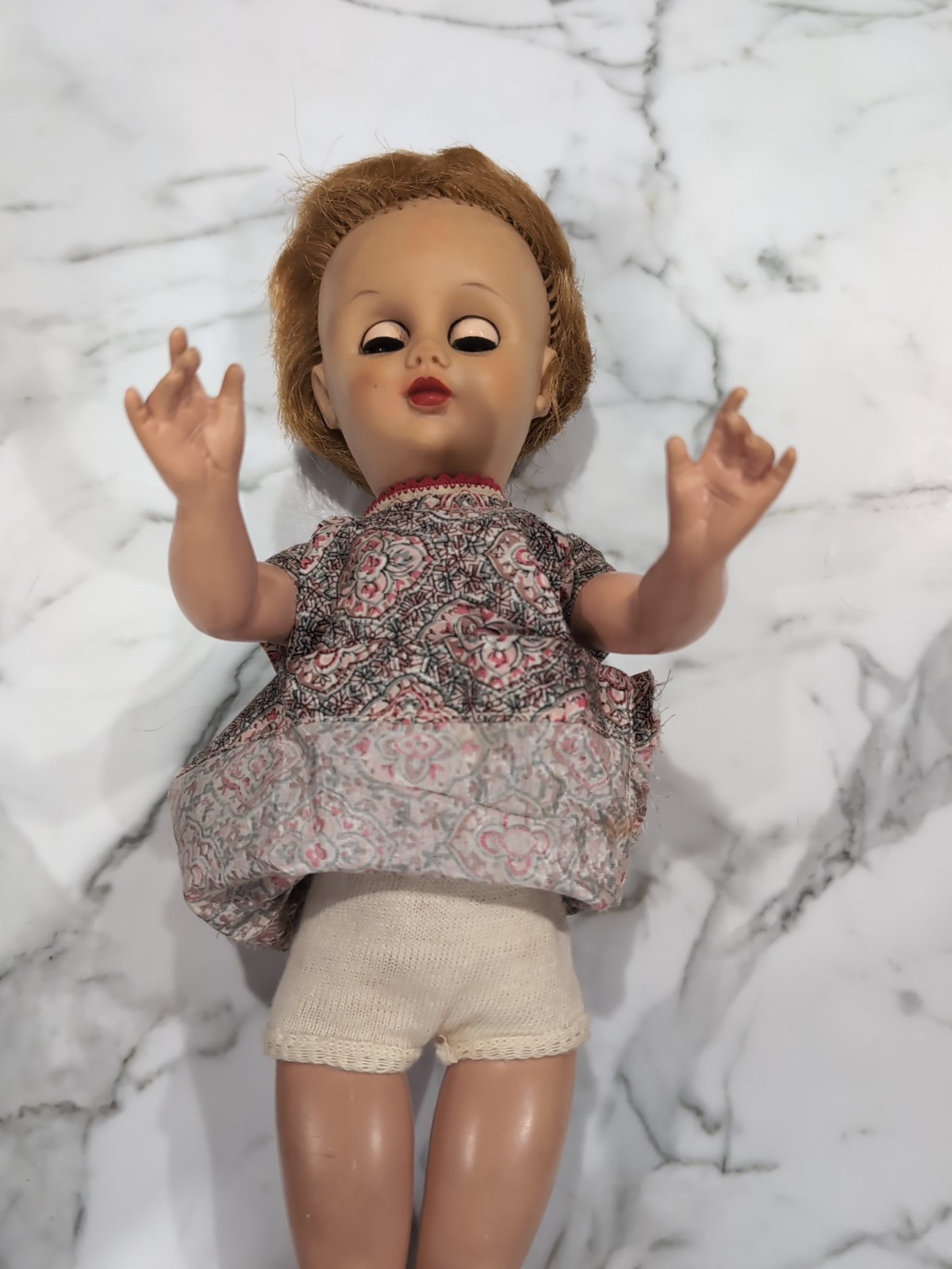 1958 ARROW RUBBER PLASTIC 16″ DOLL Strawberry Blonde Hair Articulated Arms Toy