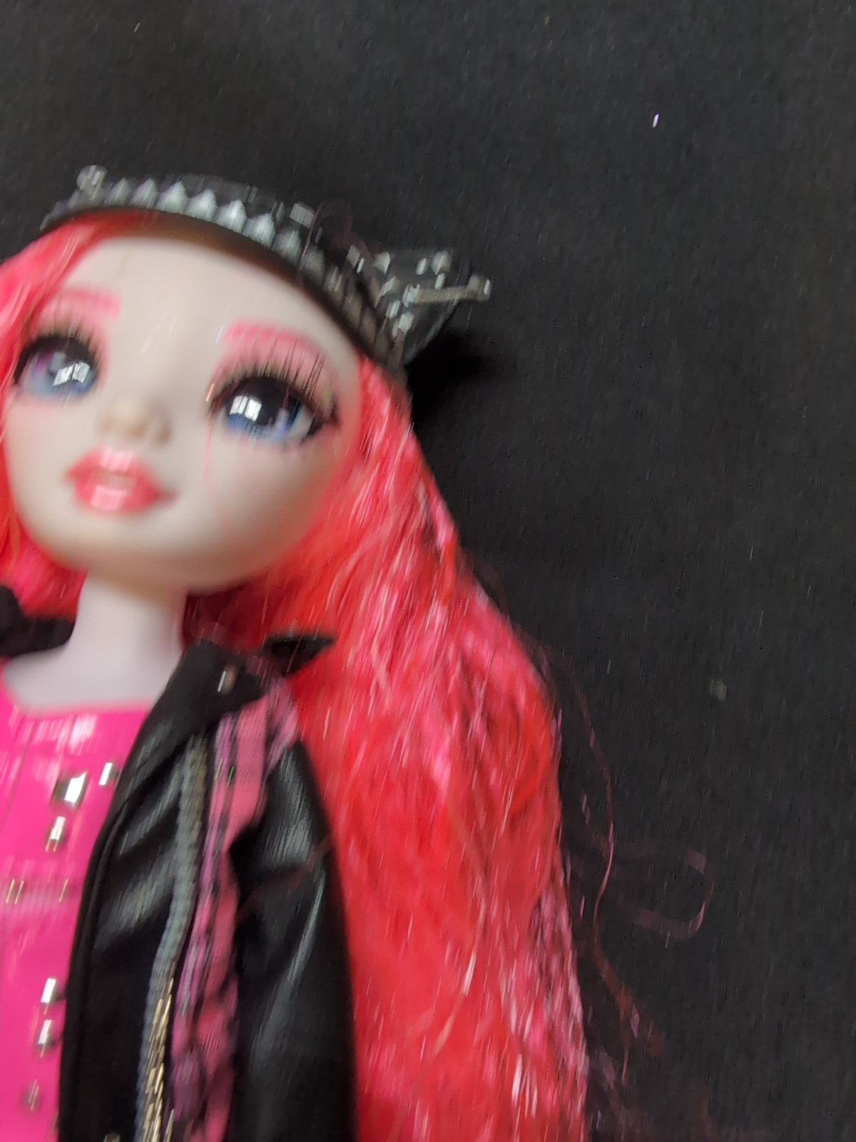 Rainbow Vision Shadow High Neon Shadow-Mara Pinkett Fashion Doll MISSING HAND