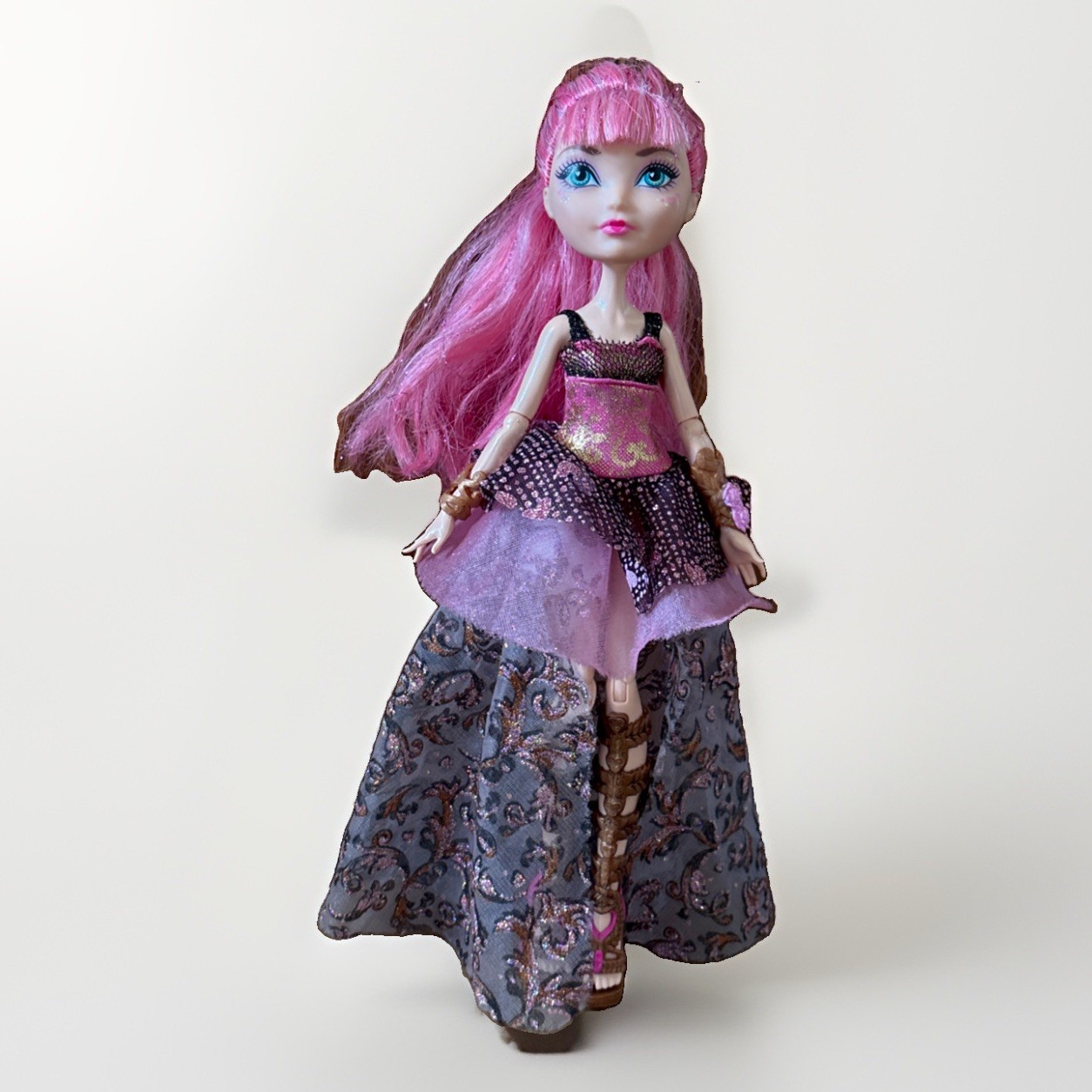 Ever After High Doll Thronecoming CA Cupid Doll