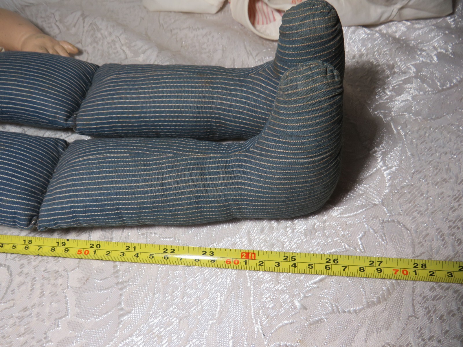LARGE 26″ EARLY ANTIQUE COMPOSITION & CLOTH BABY DOLL PAINTED FEATURES/TEETH