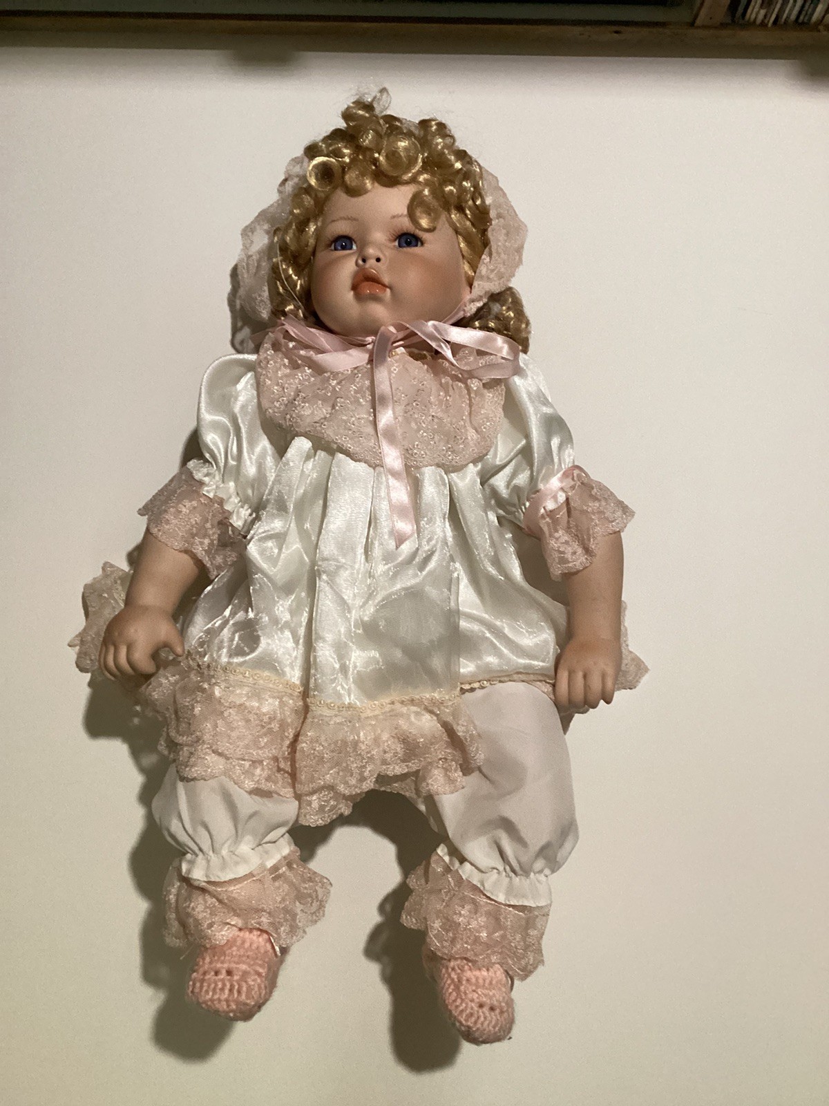VTG TUSS William Tung BABY DOLL Cloth Plastic HAPPY GIRL 22” Blonde Curls Blue