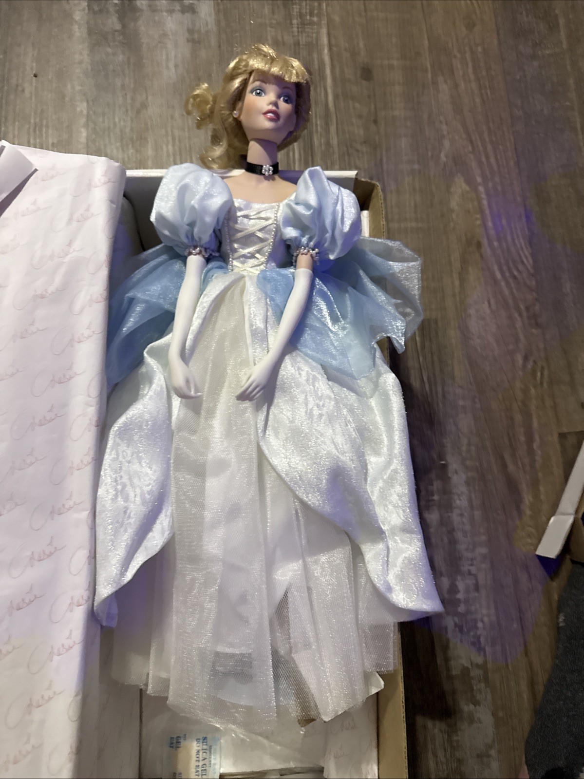 Marie Osmond Fine Porcelain Cinderella Fairy Tail Collector Dolls Limited Editio