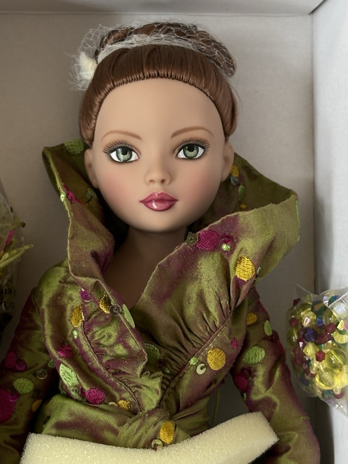Ellowyne Wilde BITTER GREEN 2006 Dressed Doll by Tonner LE1000_011-106_NRFB
